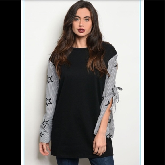 Womens Black top with star sleeves size M - Picture 2 of 5